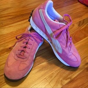 Puma Easy Rider sneakers